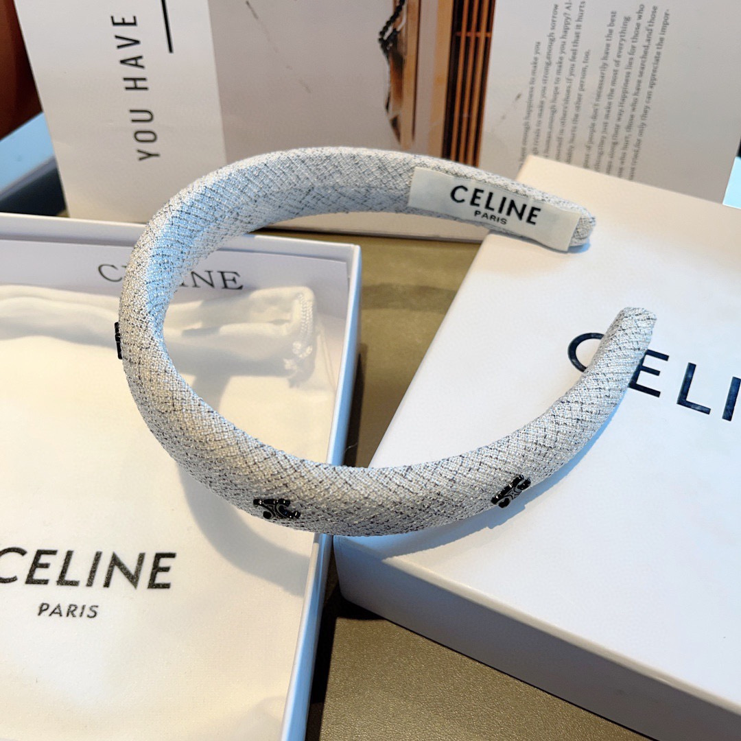 配包装CELINE（赛琳）新品网红同款发箍，佩戴舒适无压力，造型搭配必备！时尚外出百搭款发饰！