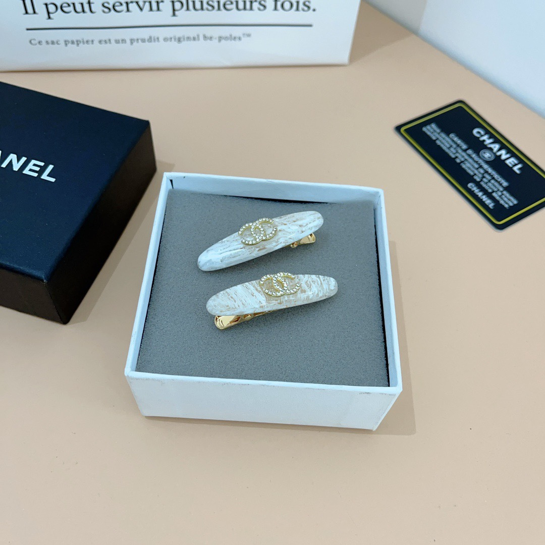 配包装 （一对）CHANEL（香奈儿） 高档韩版新款侧边BB夹 发夹、经典字母logo边夹刘海夹发饰， 