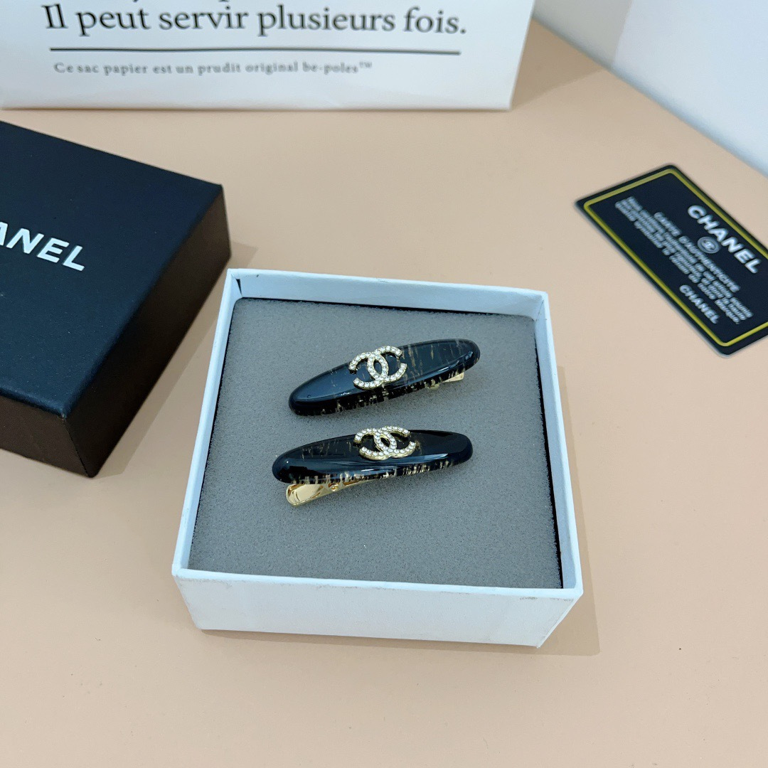 配包装 （一对）CHANEL（香奈儿） 高档韩版新款侧边BB夹 发夹、经典字母logo边夹刘海夹发饰， 