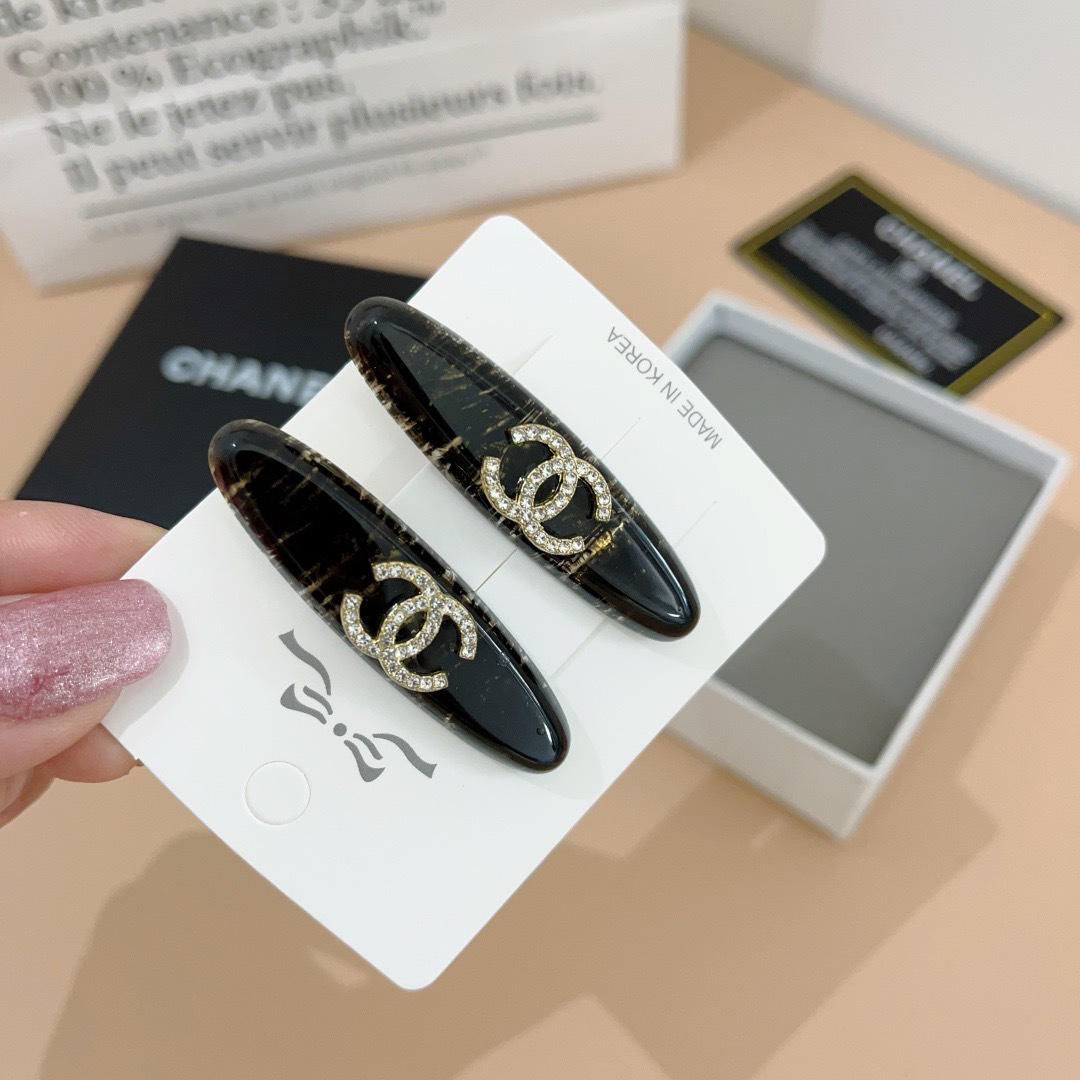 配包装 （一对）CHANEL（香奈儿） 高档韩版新款侧边BB夹 发夹、经典字母logo边夹刘海夹发饰， 