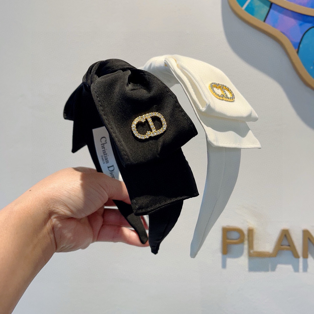 配包装Dior（迪奥） 新款宽边蝴蝶结大牌发箍, 网红爆款防滑头箍、让你的魅力绽放 清新淑女范让时尚更简