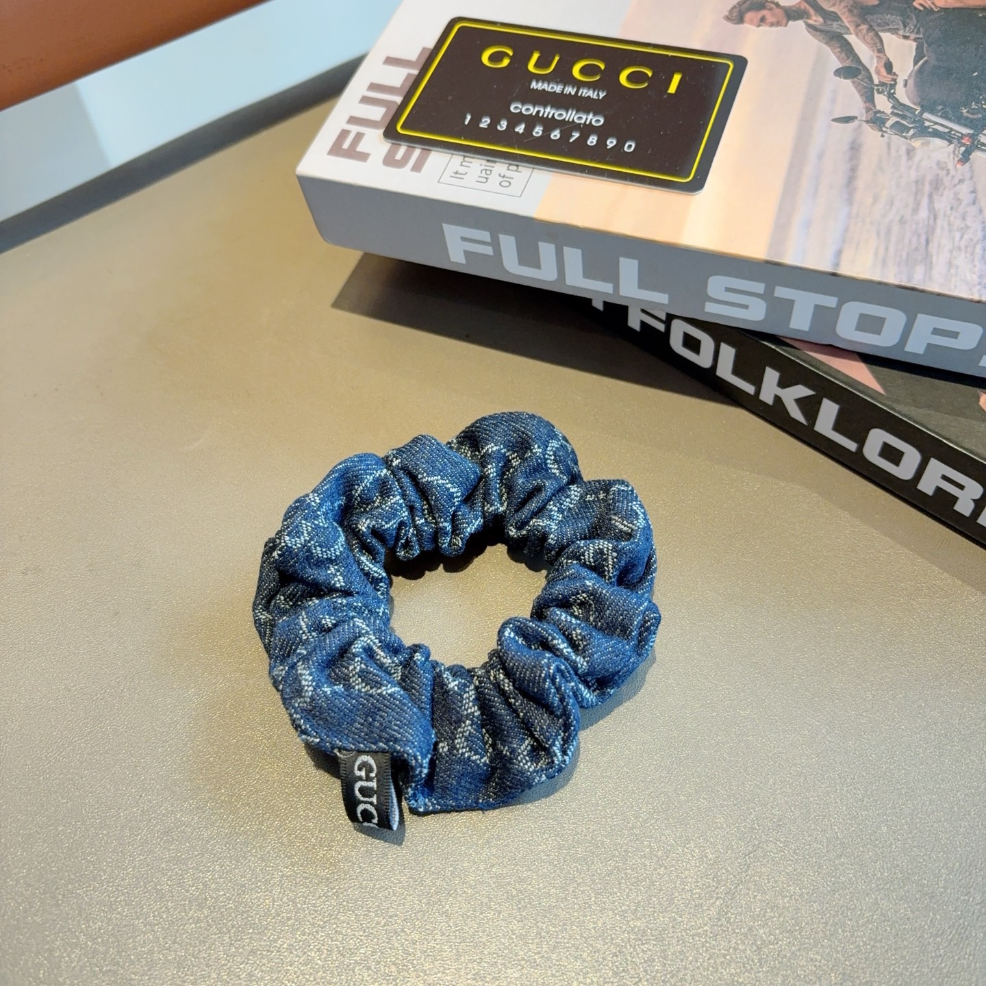 配包装Gucci古奇 双G经典款发圈皮筋 精致佩戴舒适无压力，造型搭配必备！非常时尚百搭！名媛范儿。女神