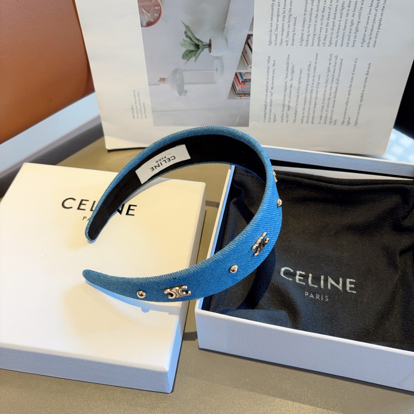 配包装CELINE（赛琳）官方经典新款牛仔布发箍，女神必备头箍，非常舒时尚百搭，舒适潮流款！