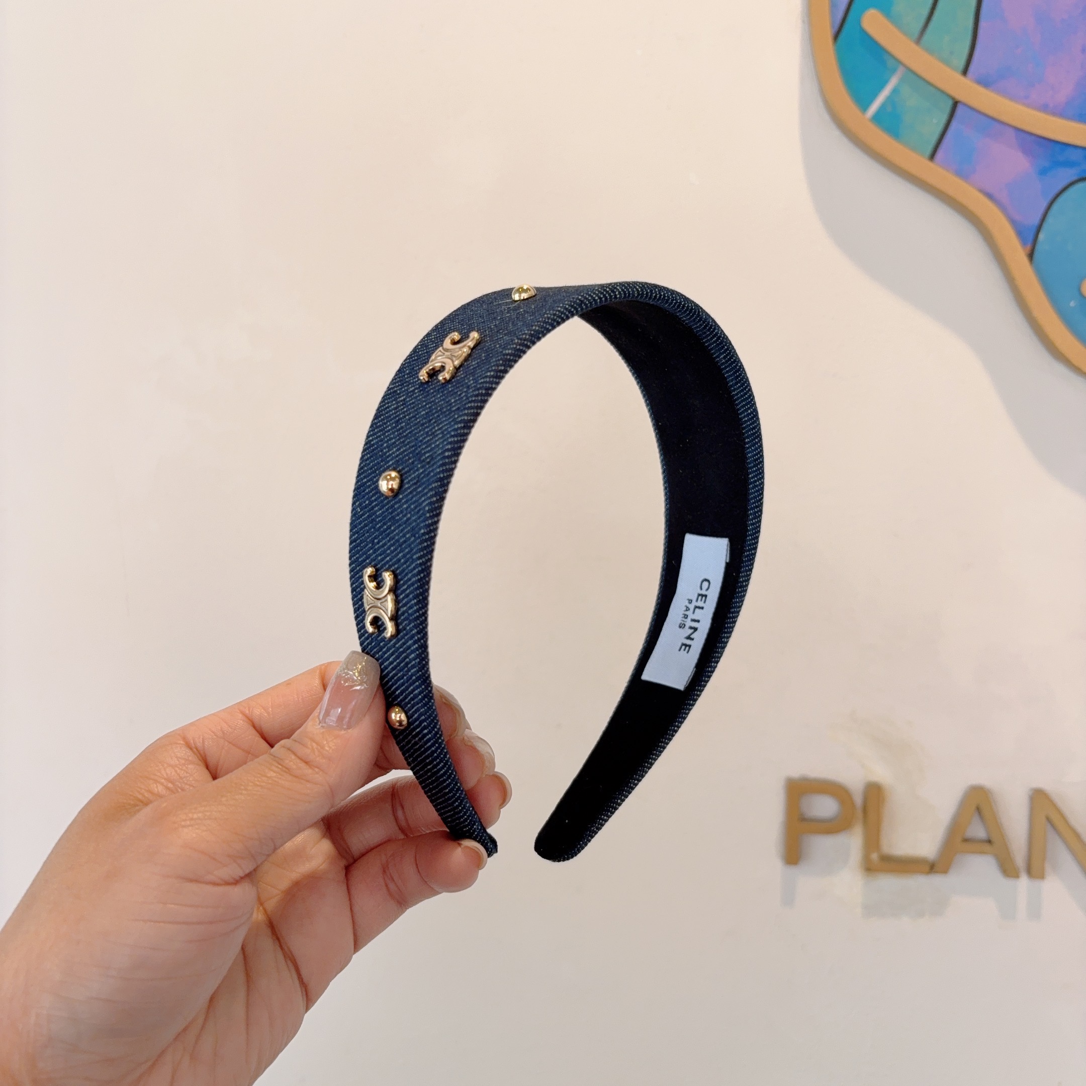 配包装CELINE（赛琳）官方经典新款牛仔布发箍，女神必备头箍，非常舒时尚百搭，舒适潮流款！