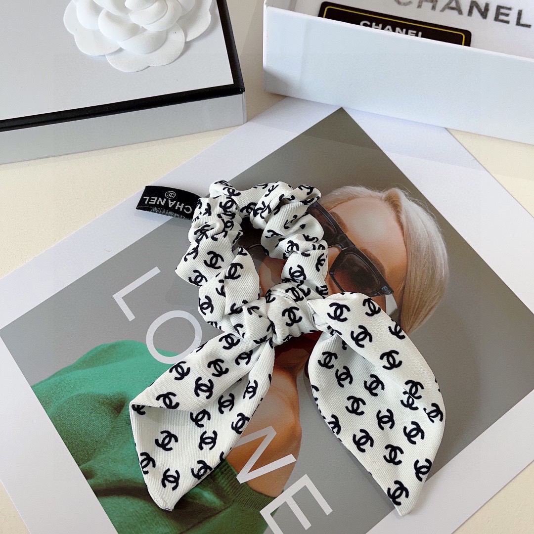 NO:881348,With packaging CHANEL Chanel letter streamer ponytail hair tie butterfly colon ring, high-end Korean style small fragrant style rubber band, classic flower design, high-end atmosphere, celebrity style, hairpin, hairpins, chanel, chanel, hairpins19860909配包装 CHANEL 香奈儿字母飘带马尾发圈 蝴蝶结肠圈,高档韩版小香风皮筋,经典花型设计, 高端大气,名媛范儿,发夹,发夹,chanel,chanel,hairpins,accessory