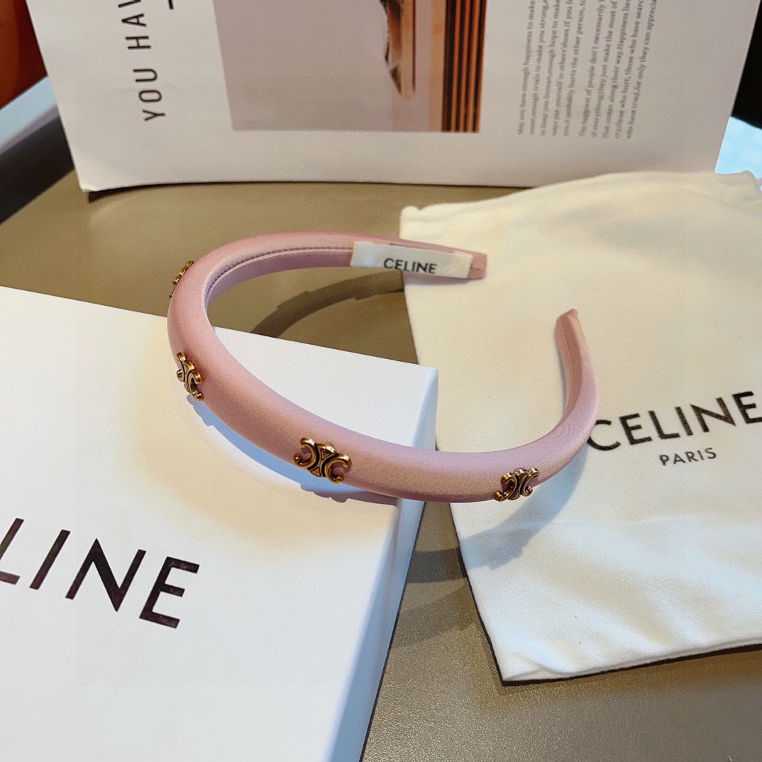 配包装 CELINE（赛琳）网红爆款发箍，佩戴舒适无压力，造型搭配必备！非常时尚百搭！女神必备！名媛范儿。