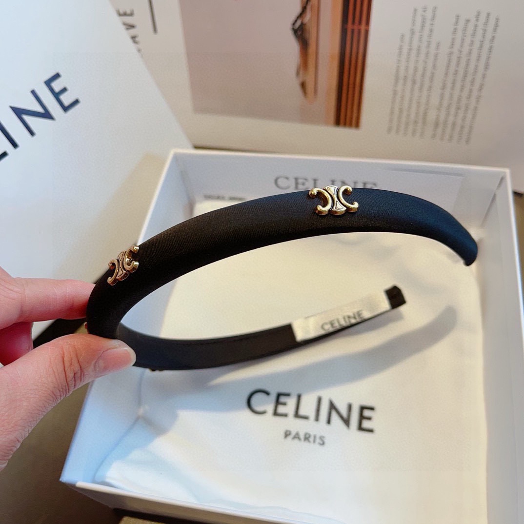 配包装 CELINE（赛琳）网红爆款发箍，佩戴舒适无压力，造型搭配必备！非常时尚百搭！女神必备！名媛范儿。
