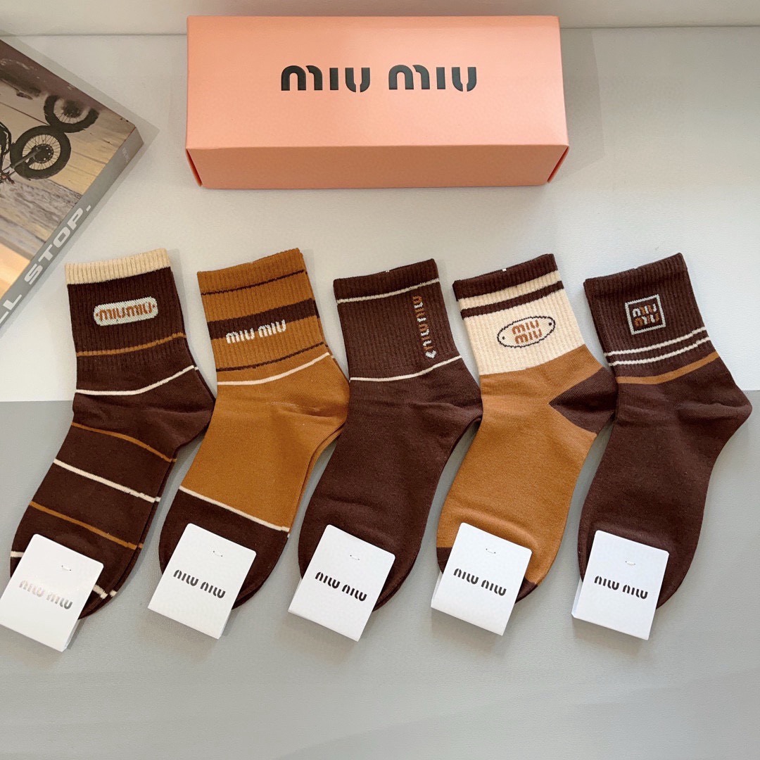 配包装【一盒5双】miumiu · 缪缪 高品质🔥超级爆款网红中筒袜子❗️ins明星网红推荐❗️火爆至极