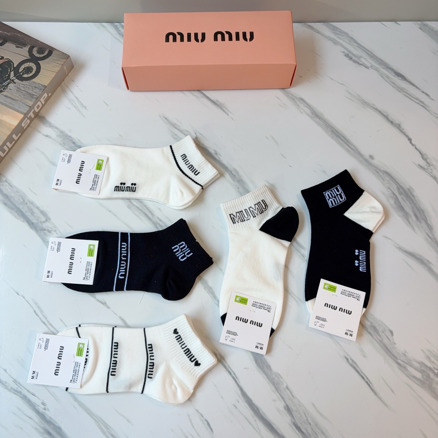 配包装【一盒5双】miumiu · 缪缪 高品质🔥超级爆款网红短筒袜子❗️ins明星网红推荐❗️火爆至极