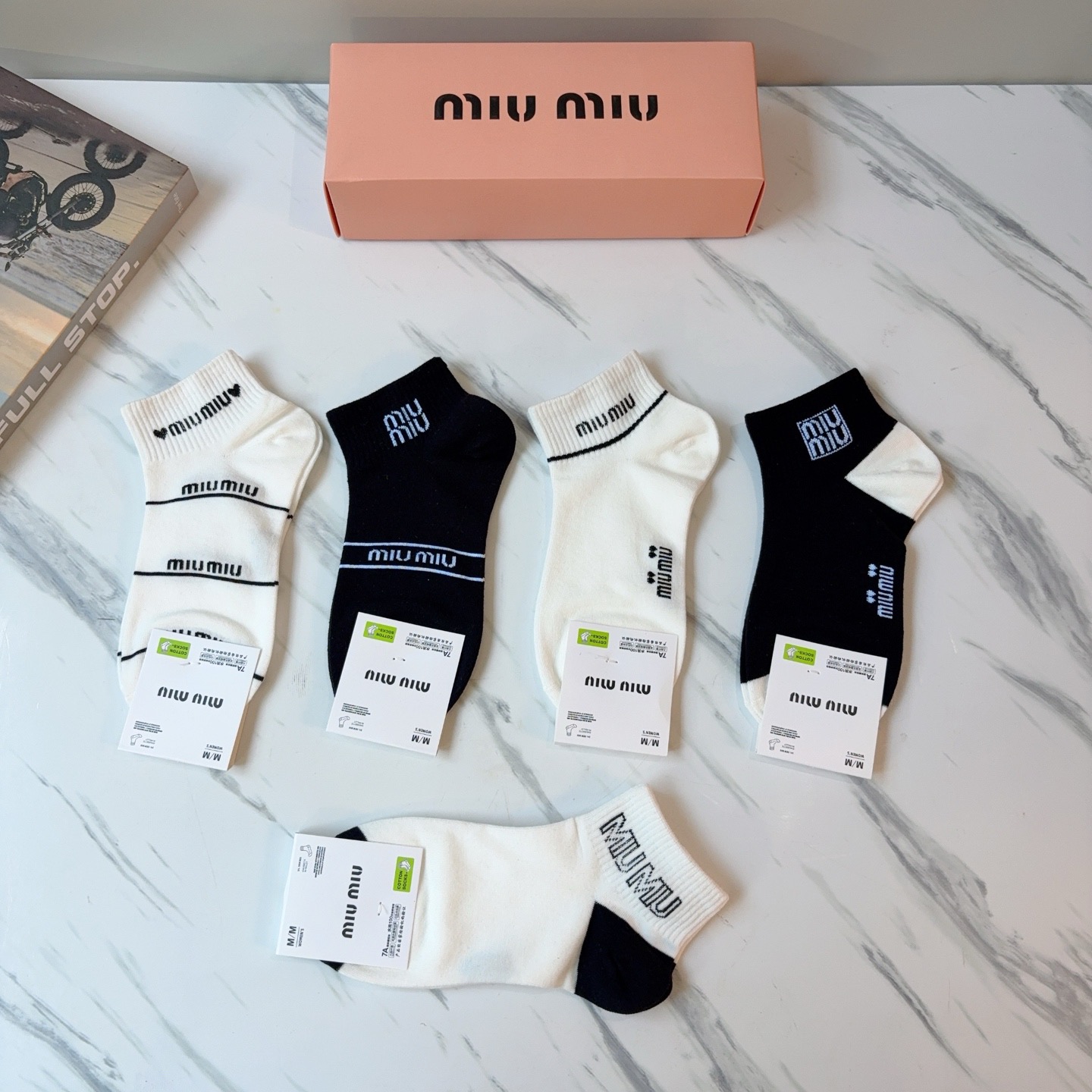 配包装【一盒5双】miumiu · 缪缪 高品质🔥超级爆款网红短筒袜子❗️ins明星网红推荐❗️火爆至极