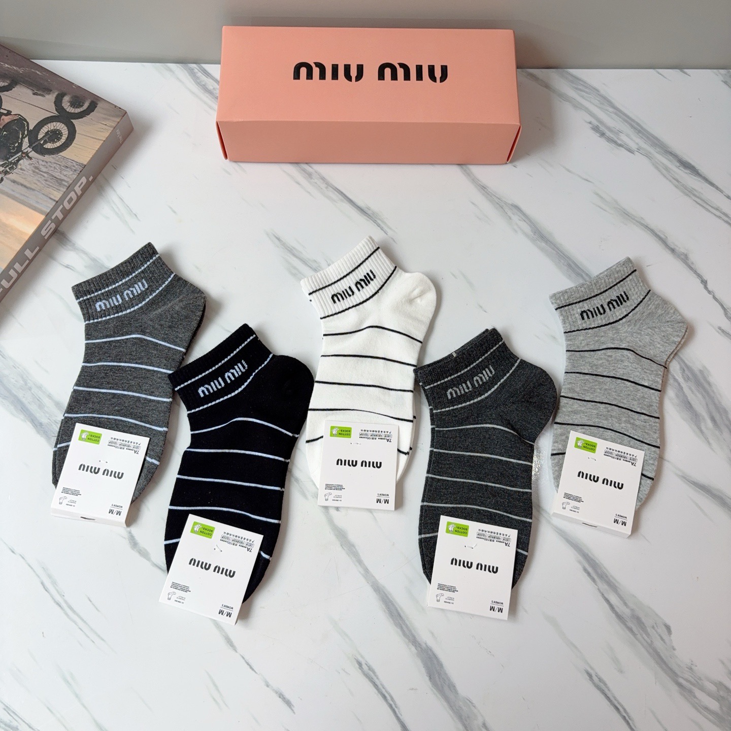 配包装【一盒5双】miumiu · 缪缪 高品质🔥超级爆款网红短筒袜子❗️ins明星网红推荐❗️火爆至极
