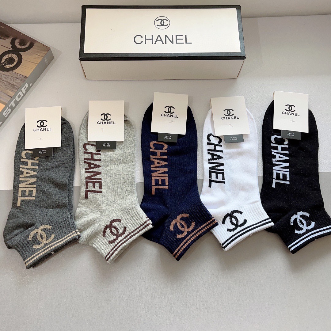 配包装（一盒5双）CHANEL（香奈儿） 新款高端袜子！爆款字母专柜同步船袜 袜子 💛大牌出街，潮人必备