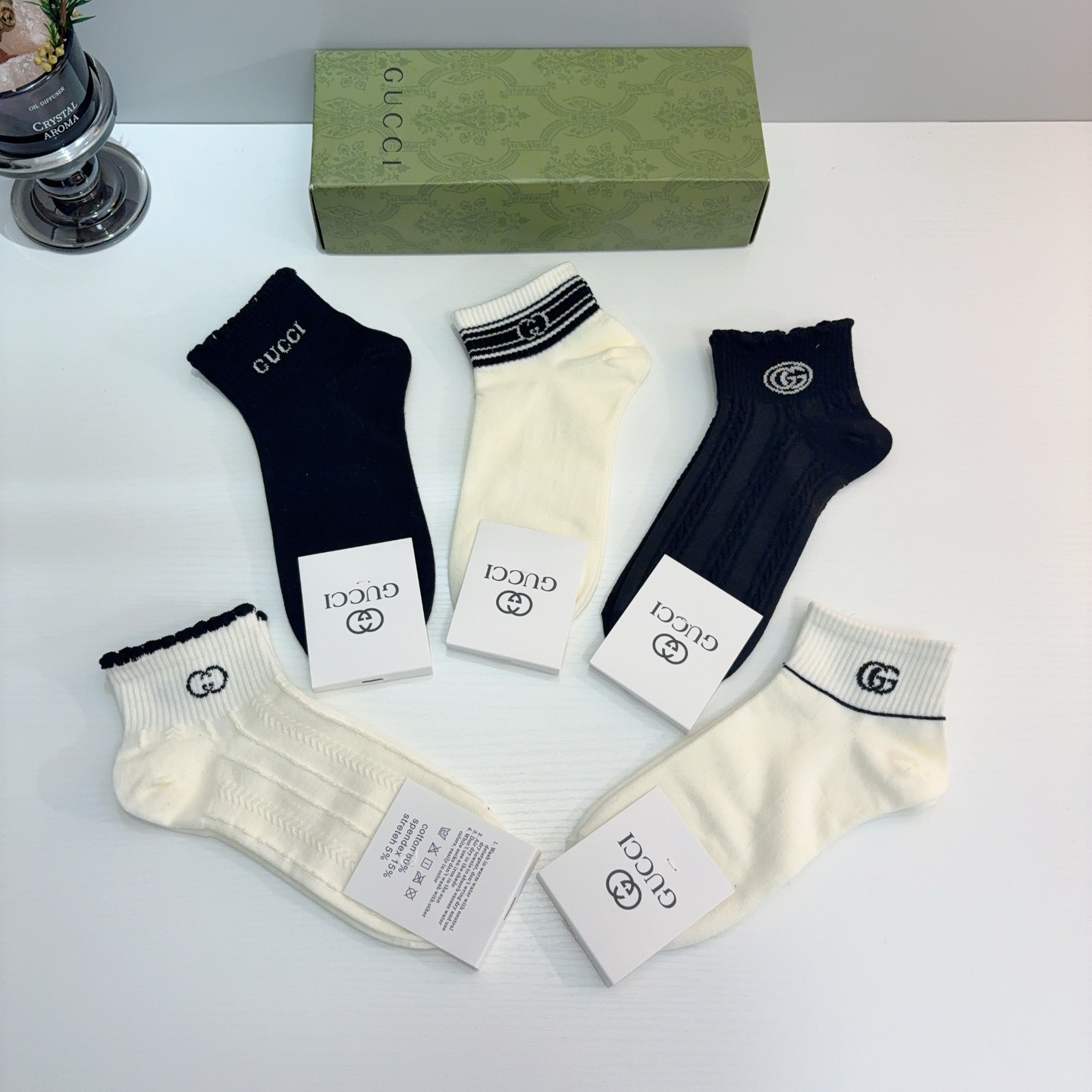 配包装（一盒5双） Gucci 古奇 ins超火爆短款袜，纯棉面料，潮人必备 ，Gucci 爆款，经典G