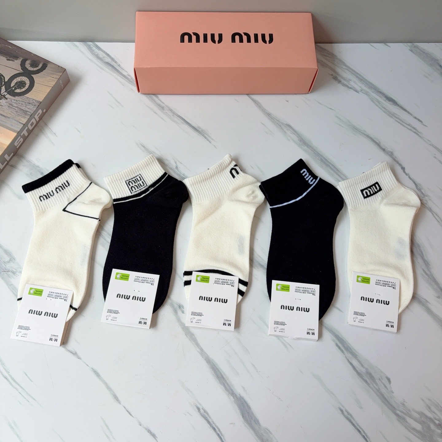 配包装【一盒5双】miumiu · 缪缪 高品质🔥超级爆款网红短筒袜子❗️ins明星网红推荐❗️火爆至极