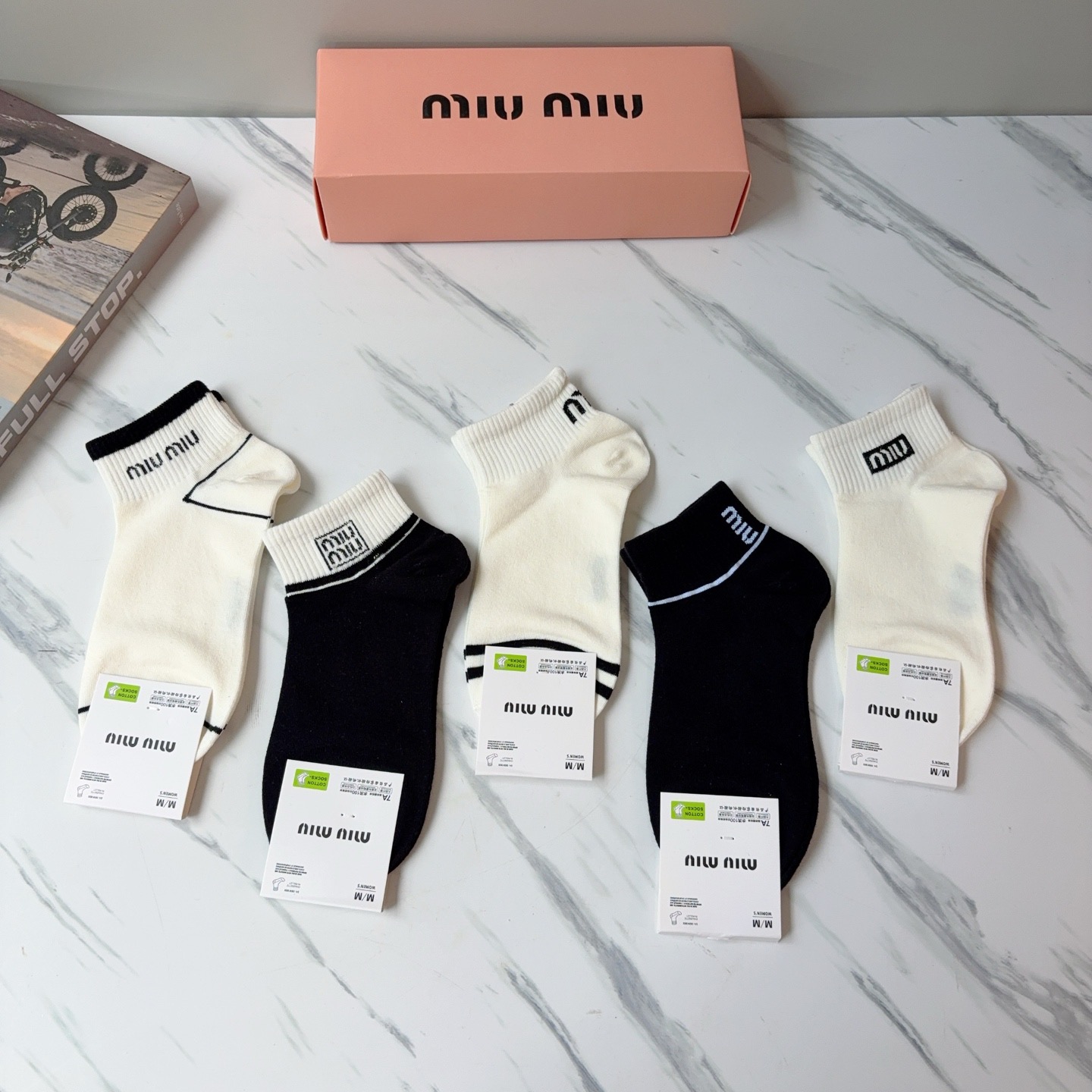 配包装【一盒5双】miumiu · 缪缪 高品质🔥超级爆款网红短筒袜子❗️ins明星网红推荐❗️火爆至极