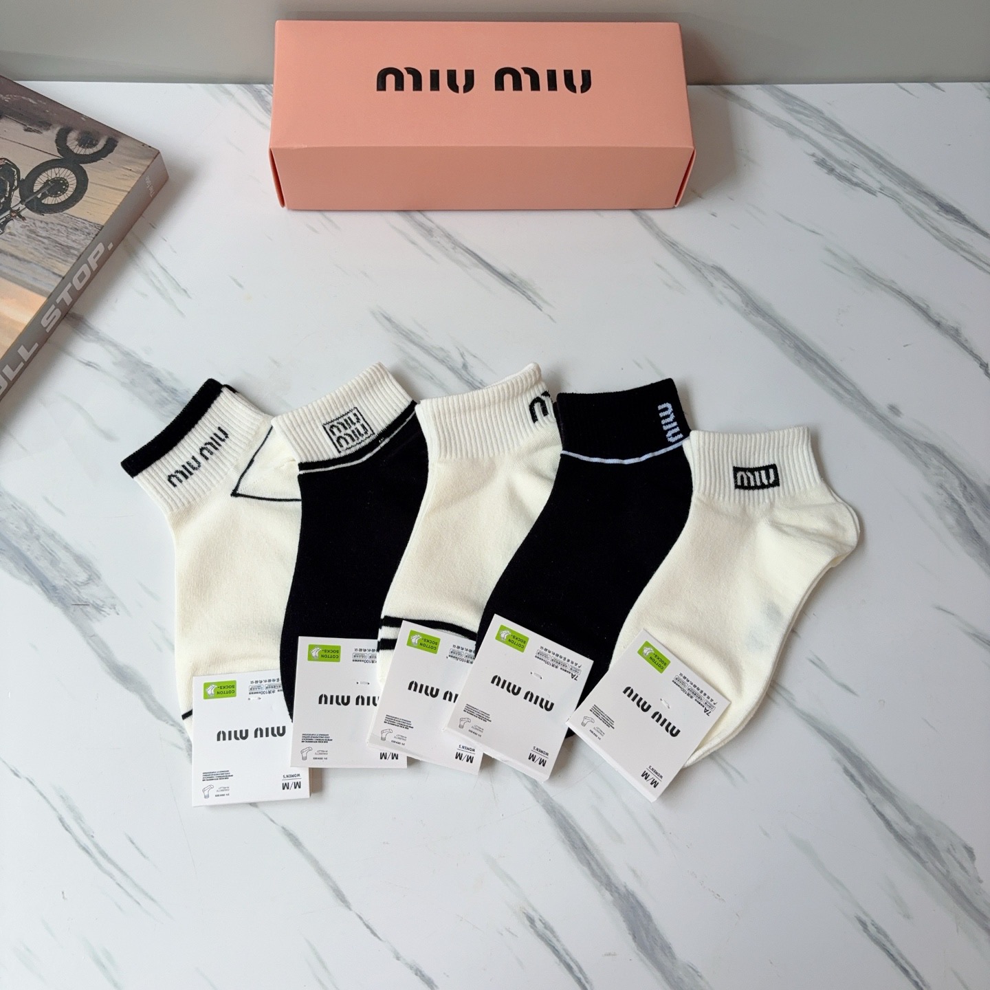 配包装【一盒5双】miumiu · 缪缪 高品质🔥超级爆款网红短筒袜子❗️ins明星网红推荐❗️火爆至极