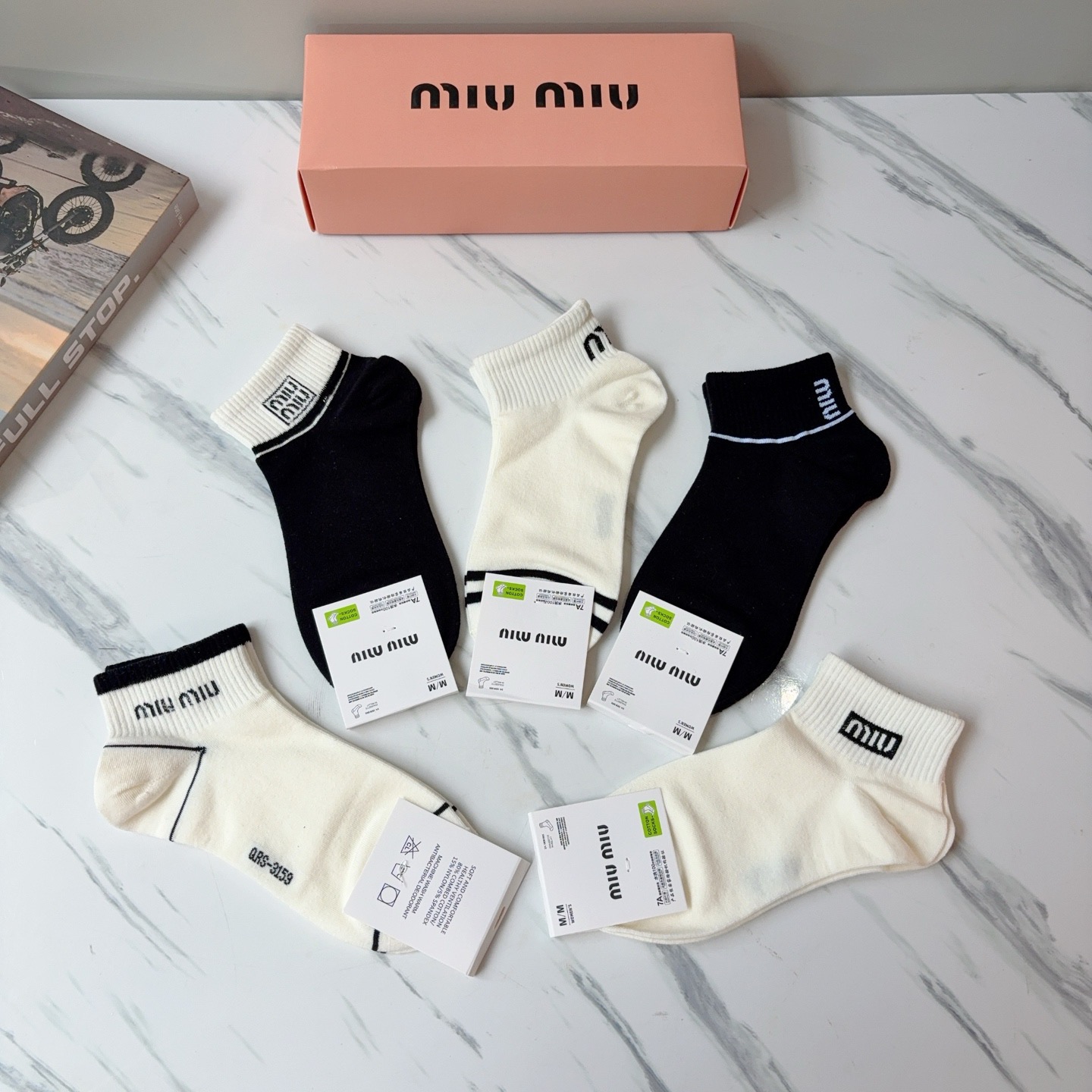 配包装【一盒5双】miumiu · 缪缪 高品质🔥超级爆款网红短筒袜子❗️ins明星网红推荐❗️火爆至极