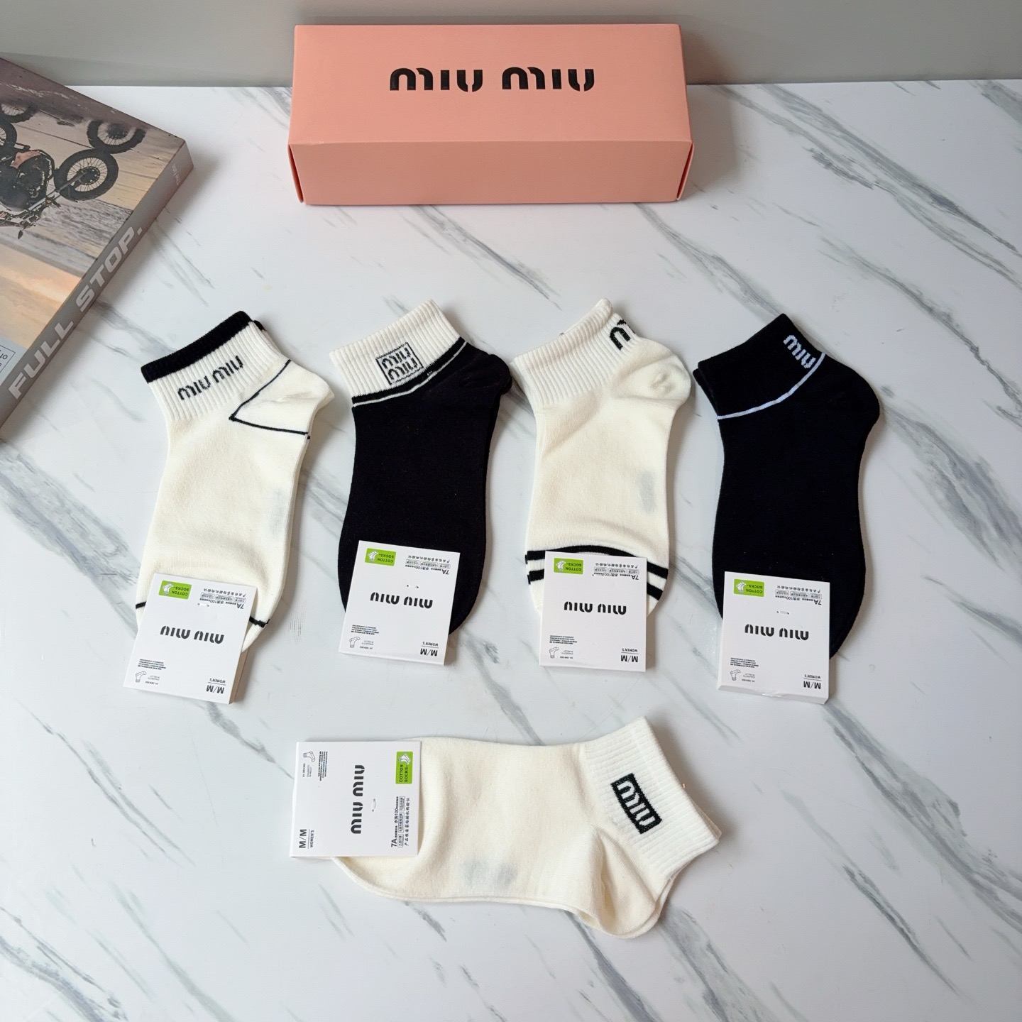 配包装【一盒5双】miumiu · 缪缪 高品质🔥超级爆款网红短筒袜子❗️ins明星网红推荐❗️火爆至极