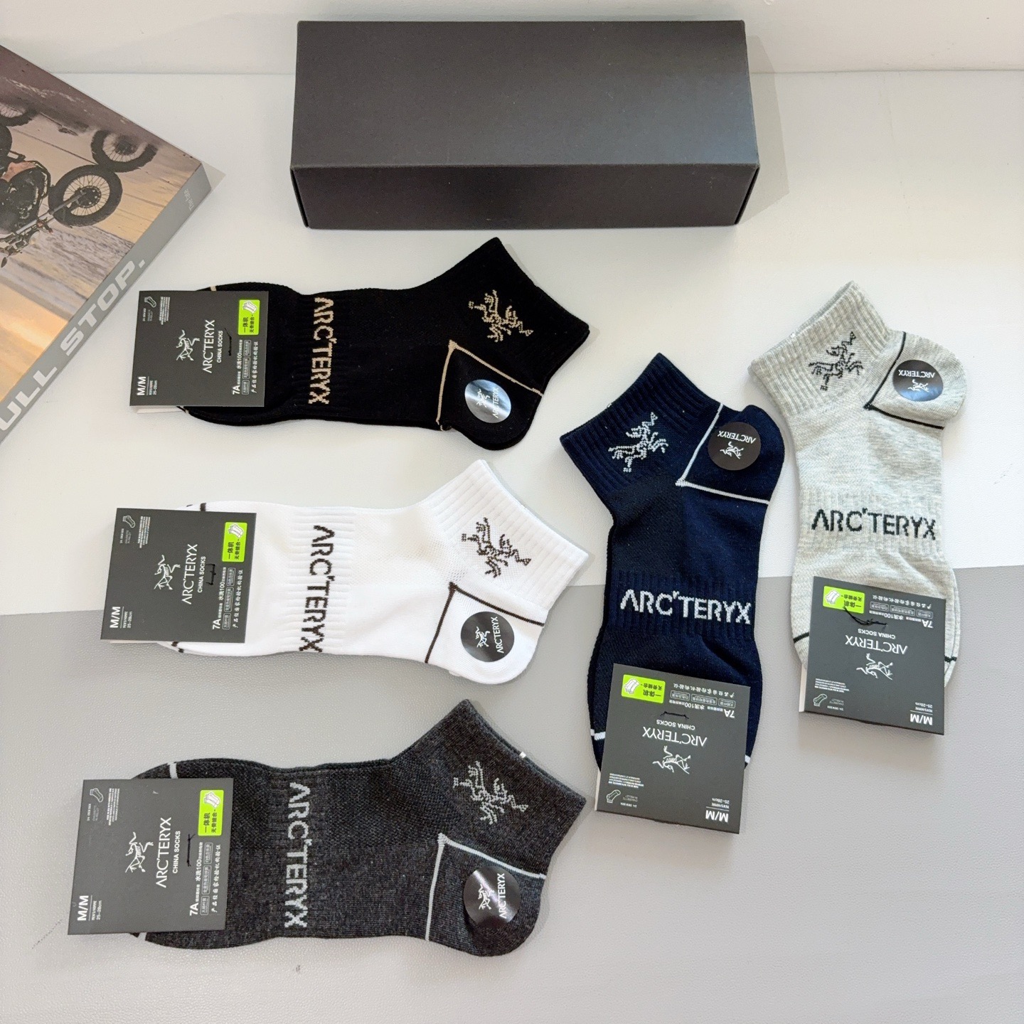 配包装（一盒5双）ARC·TERYX（始祖鸟）新款火爆船袜❗️高版本纯棉材质柔软，经典图案logo，网红