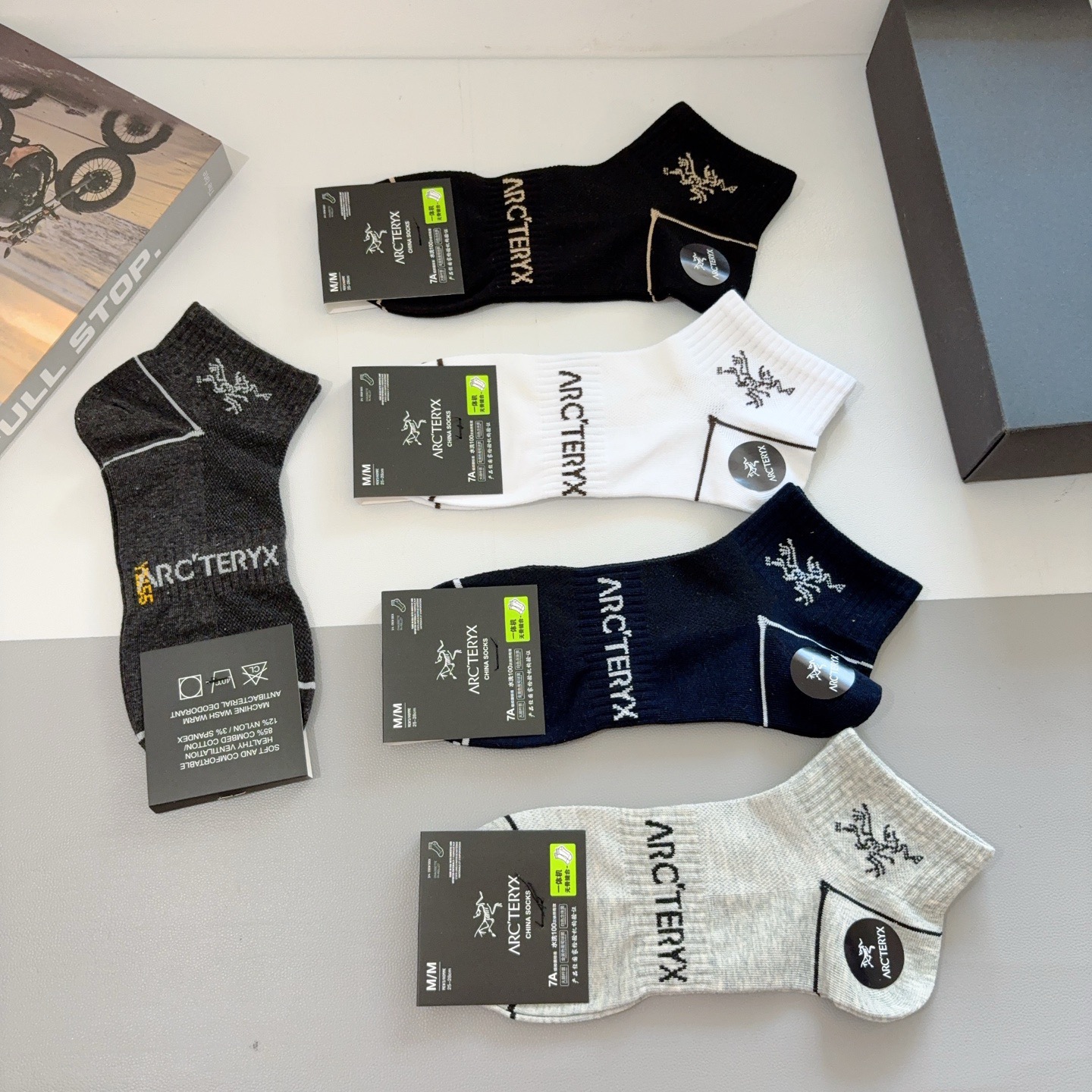 配包装（一盒5双）ARC·TERYX（始祖鸟）新款火爆船袜❗️高版本纯棉材质柔软，经典图案logo，网红
