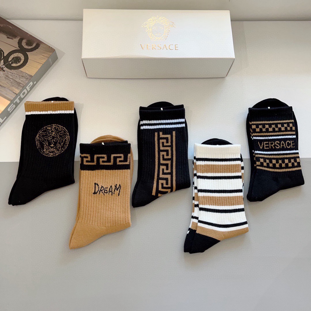 配包装【一盒五双】VERSACE范思哲 欧美大牌纯棉长筒袜🔥🌟潮人必不能少的专柜代购品质长筒袜子 ，超级