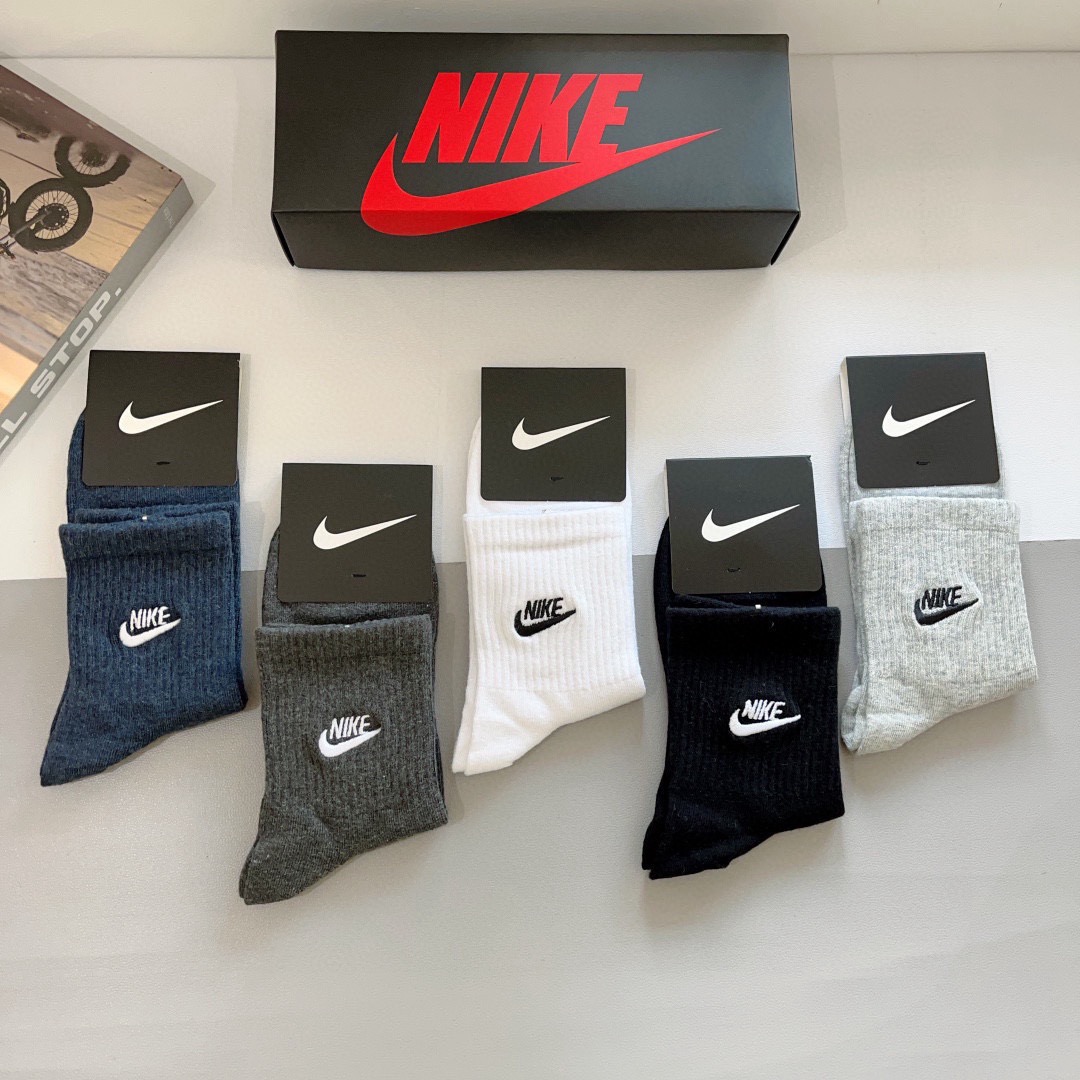 配包装（一盒5双）新款 Nike/耐克 高版本刺绣加厚中筒短袜 超柔软面料 专柜同步男款袜子 抗菌防臭吸