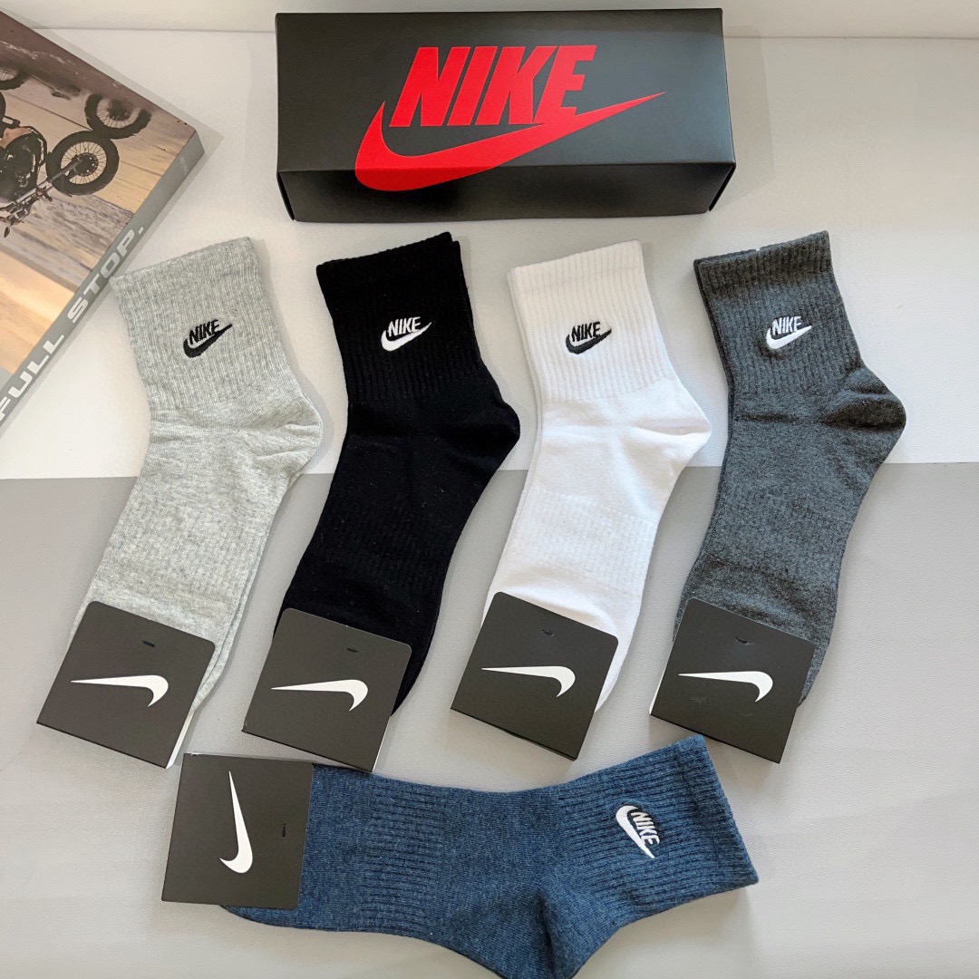 配包装（一盒5双）新款 Nike/耐克 高版本刺绣加厚中筒短袜 超柔软面料 专柜同步男款袜子 抗菌防臭吸