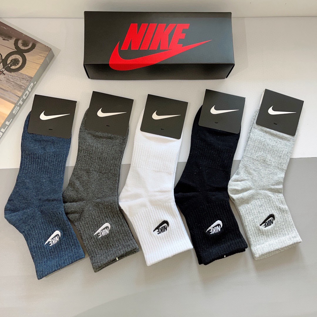 配包装（一盒5双）新款 Nike/耐克 高版本刺绣加厚中筒短袜 超柔软面料 专柜同步男款袜子 抗菌防臭吸