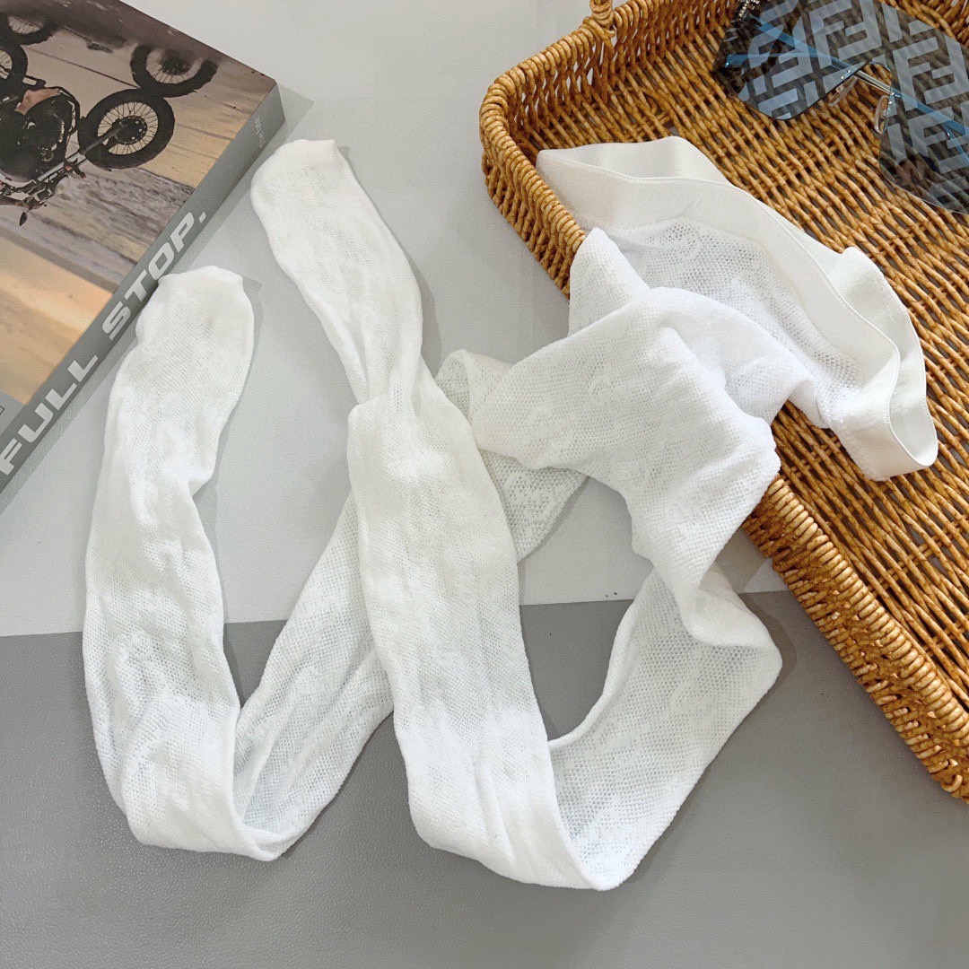 配包装（一盒1双）古琦Gucci古奇爆款小双G字母网袜 连裤袜🌟【腰部带logo】好看到爆炸 ，欧美大牌