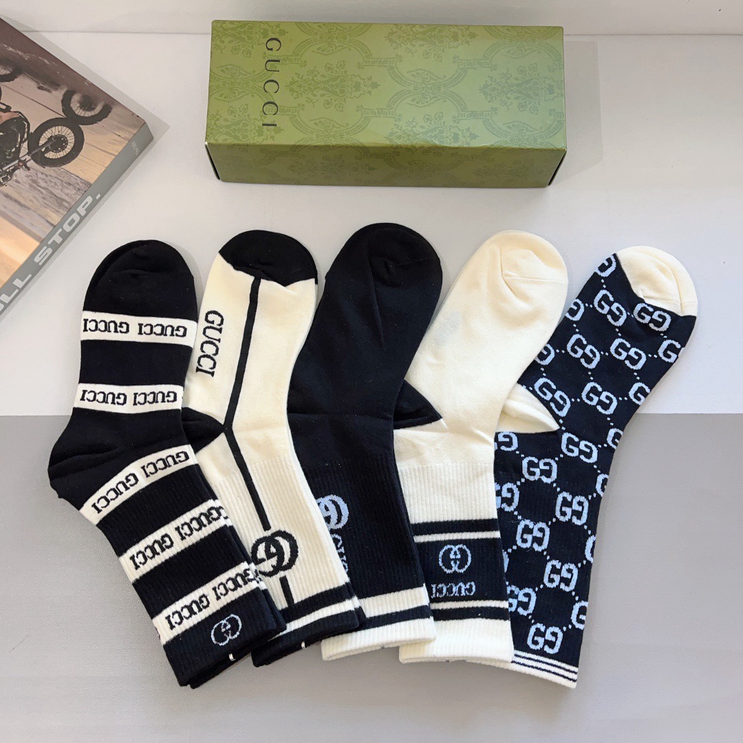 配包装（一盒5双） Gucci 古奇 ins超火爆长筒袜，纯棉面料，潮人必备 ，经典双G字母，个性时尚百