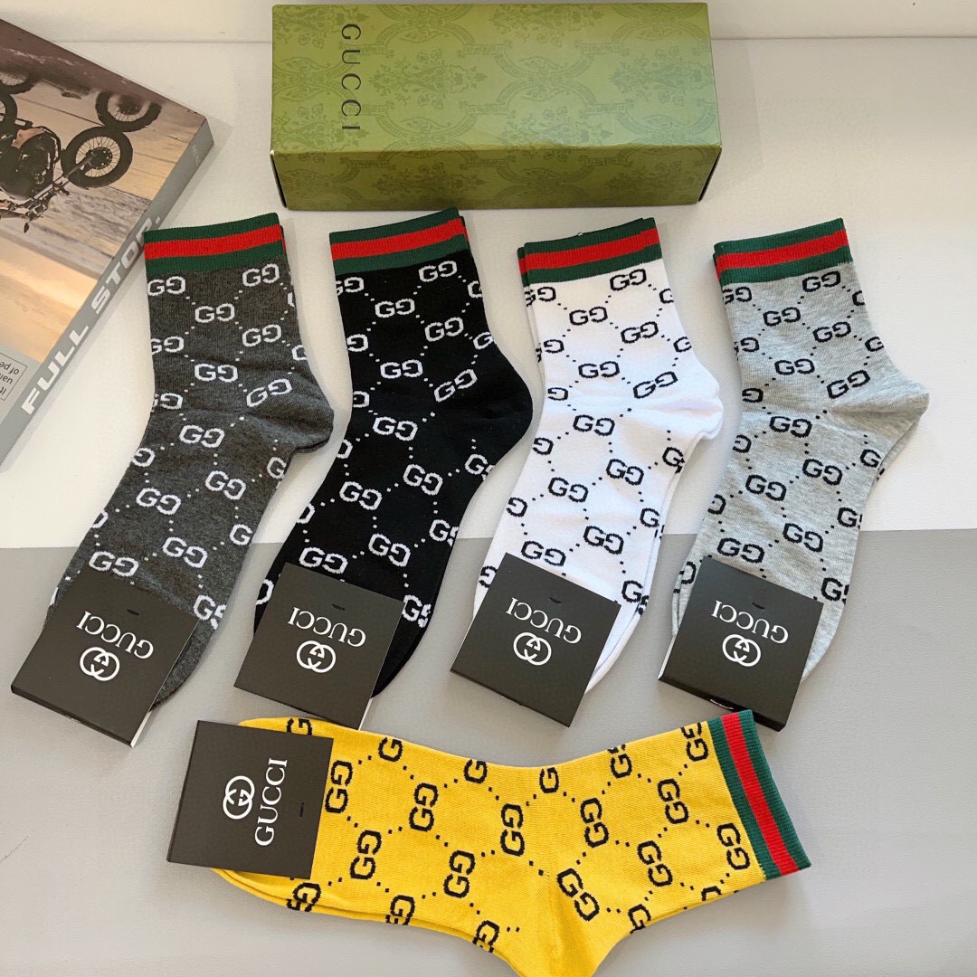 配包装（一盒5双） Gucci 古奇 新款中筒男款袜子，纯棉面料，潮人必备 ，Gucci 爆款，经典双G