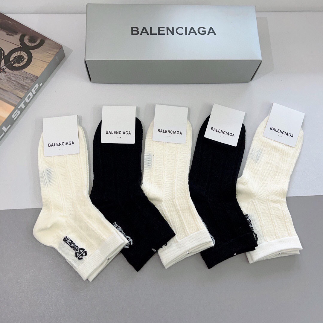 配包装【一盒5双】BALENCIAGA 巴黎世家高版本超级柔软中筒袜子🔥潮人必不可少的时尚专柜代购袜子 