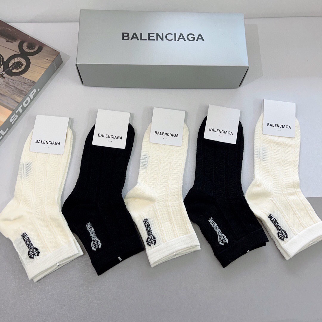 配包装【一盒5双】BALENCIAGA 巴黎世家高版本超级柔软中筒袜子🔥潮人必不可少的时尚专柜代购袜子 