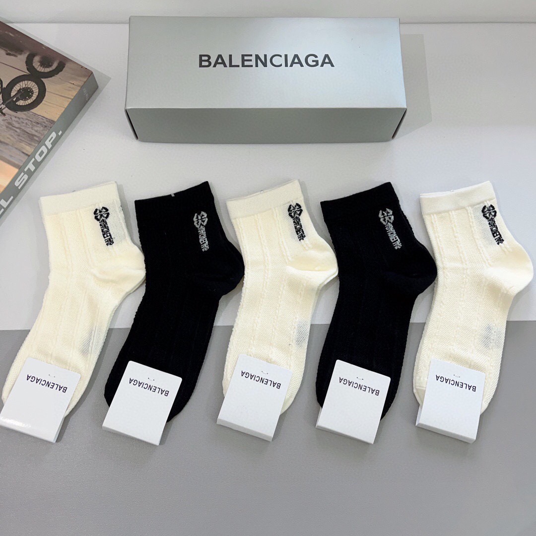 配包装【一盒5双】BALENCIAGA 巴黎世家高版本超级柔软中筒袜子🔥潮人必不可少的时尚专柜代购袜子 