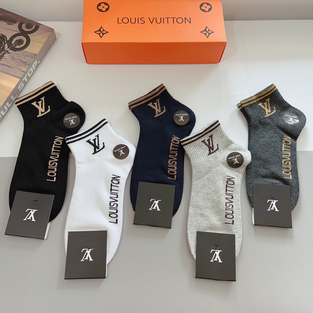 配包装（一盒5双） 🌟 LV 路易威登 超火爆小单品，高版本羊毛面料，潮人必备 爆款，经典字母logo中