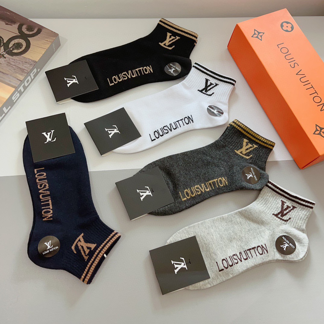 配包装（一盒5双） 🌟 LV 路易威登 超火爆小单品，高版本羊毛面料，潮人必备 爆款，经典字母logo中