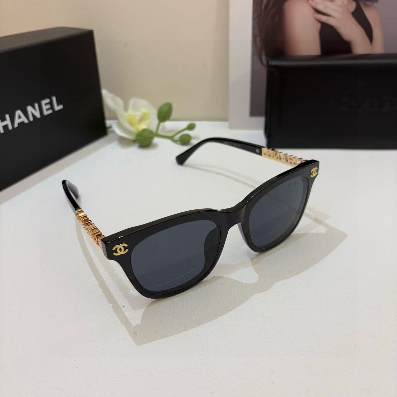 NO:866577,CHANEL Chanel early spring style small fragrance sunglasses, fashionable and trendy atmosphere, retro anti-UV sunglasses!  glasses, sunglasses, sunglasses, glasses, chanel, chanel19860909CHANEL 香奈儿 早春款小香风太阳镜 时尚潮流氛围复古防紫外线墨镜！眼镜墨镜太阳镜,眼镜,chanel,chanel,glasses