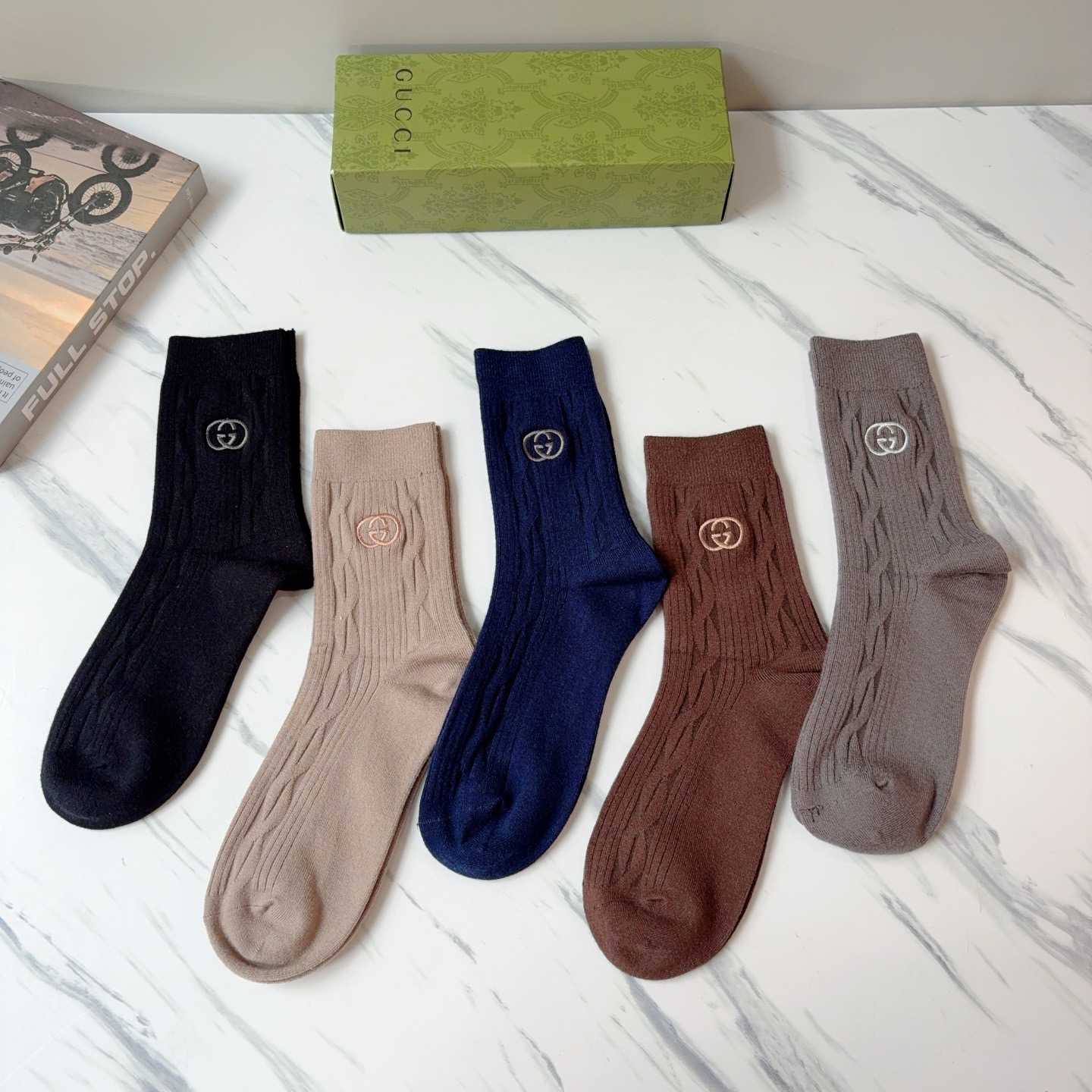配包装【一盒5双】Gucci （古奇）高版本羊绒刺绣长筒袜子🔥潮人必不可少的时尚专柜代购长筒袜子 ，超好