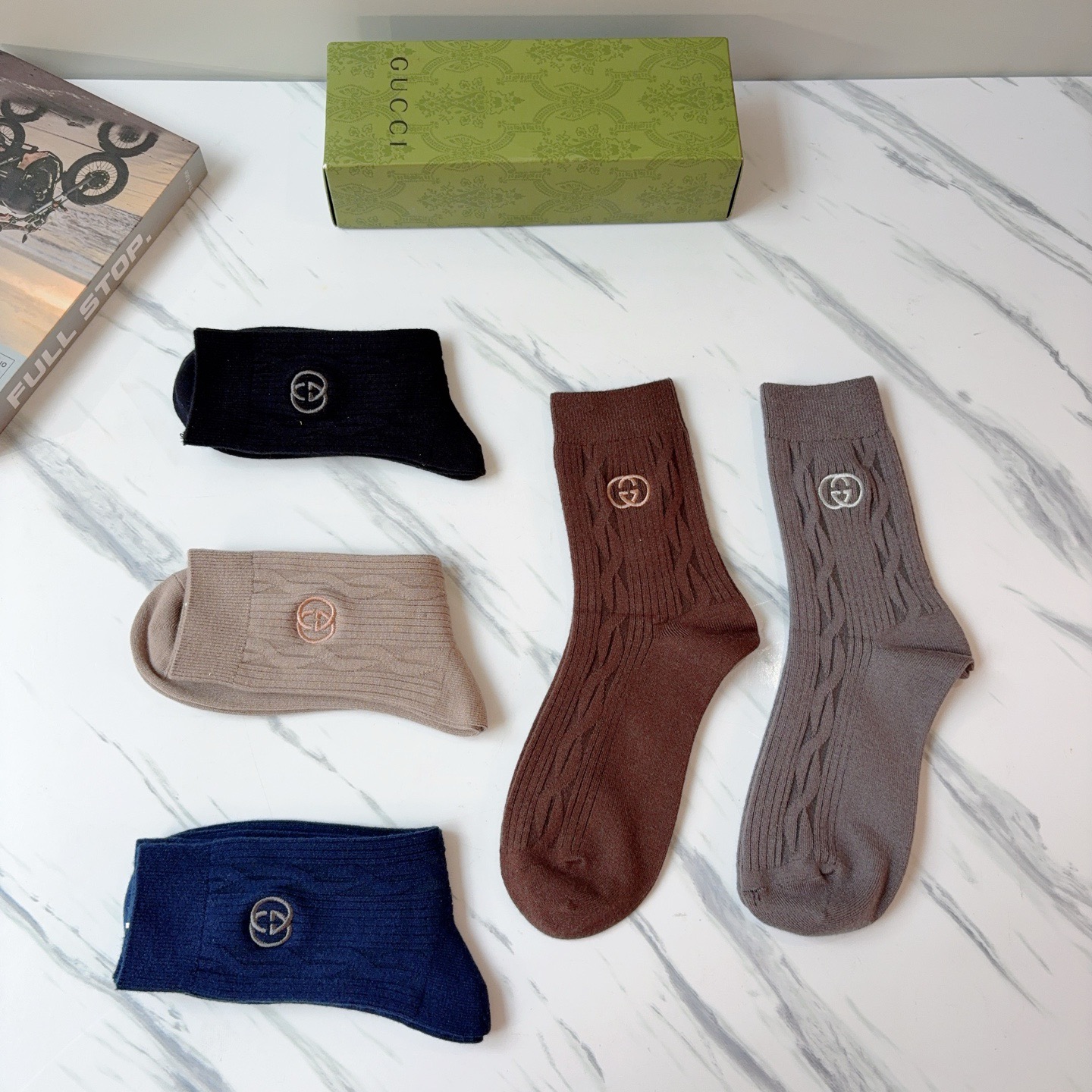 配包装【一盒5双】Gucci （古奇）高版本羊绒刺绣长筒袜子🔥潮人必不可少的时尚专柜代购长筒袜子 ，超好