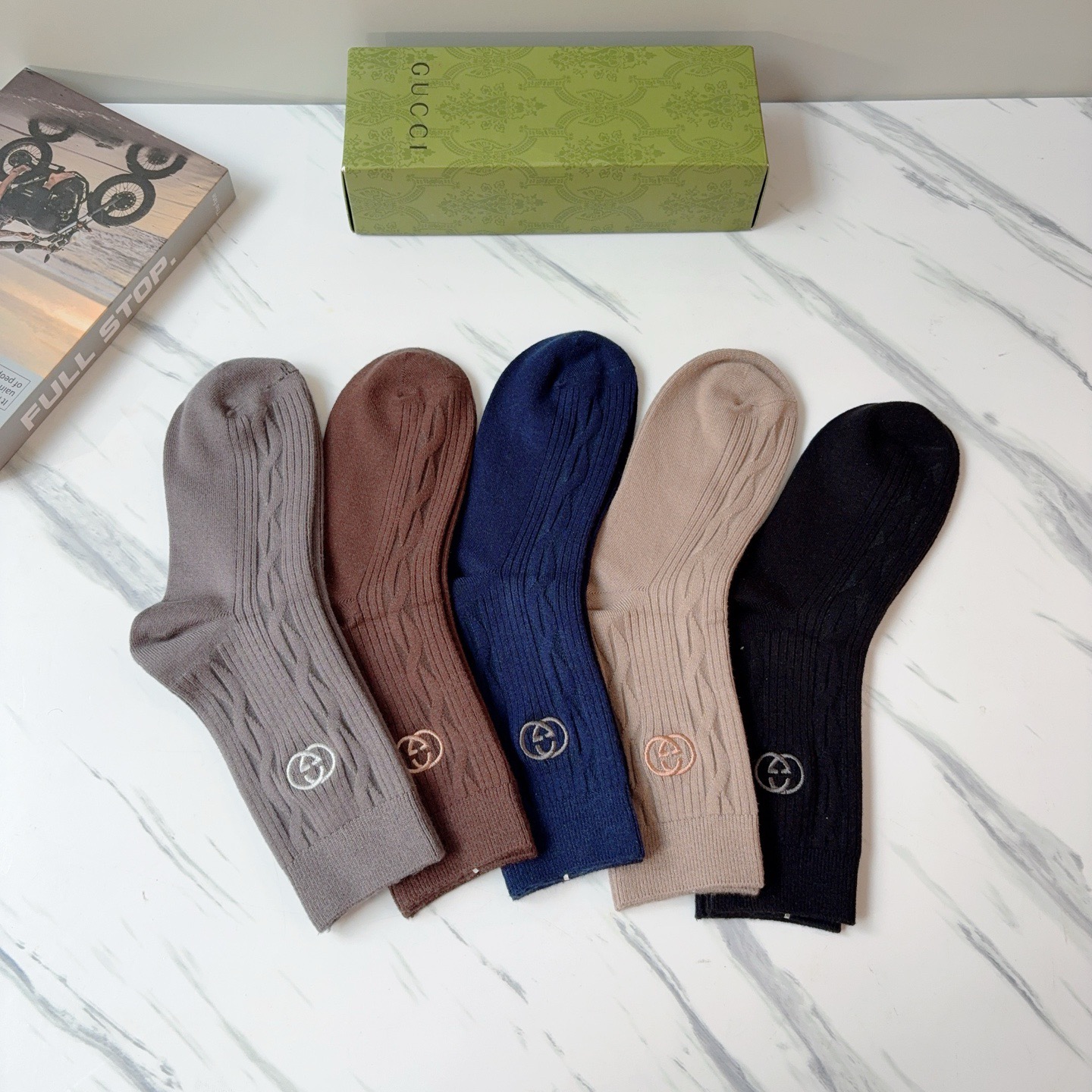 配包装【一盒5双】Gucci （古奇）高版本羊绒刺绣长筒袜子🔥潮人必不可少的时尚专柜代购长筒袜子 ，超好