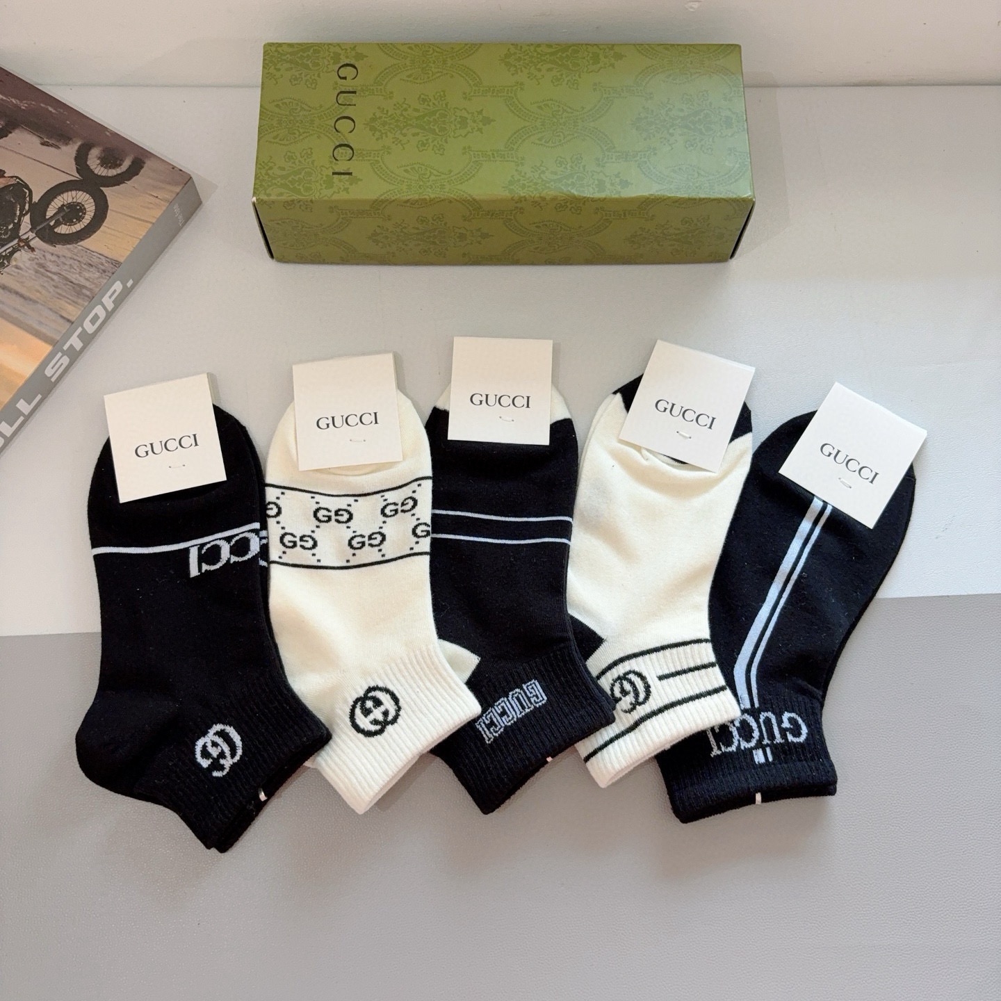配包装（一盒5双）Gucci 古奇新款袜子 纯棉材制 经典GG图案logo，专柜同步袜子❗️大牌出街，潮
