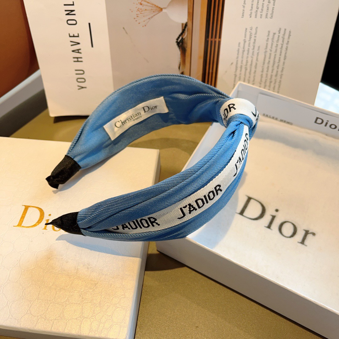 配包装Dior（迪奥） 经典新款打结牛仔布发箍,专柜原单货，让你的魅力绽放 清新淑女范让时尚更简单。