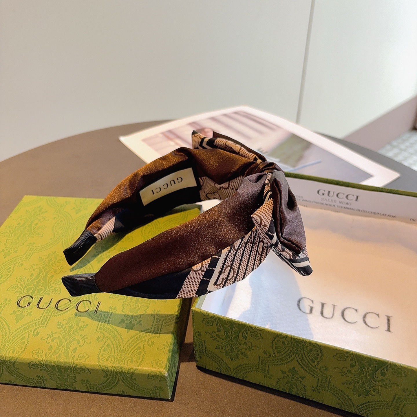 配包装Gucci古奇 经典新款蝴蝶结发箍，女神必备单品头箍，非常百搭，时尚潮流！