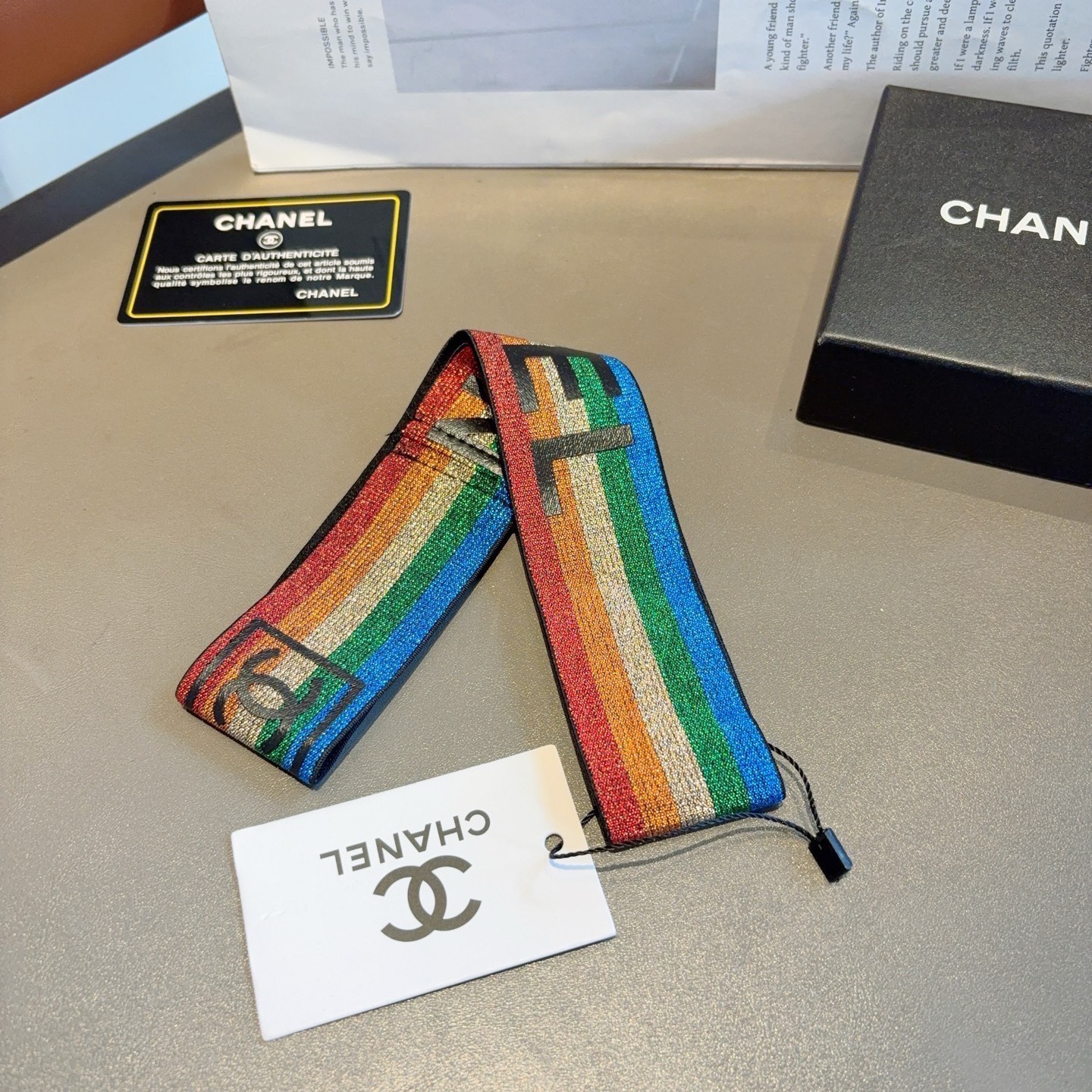 配包装CHANEL （香奈儿）网红潮款字母头巾 高档韩版皮筋，经典花型设计， 高端大气，名媛范儿，