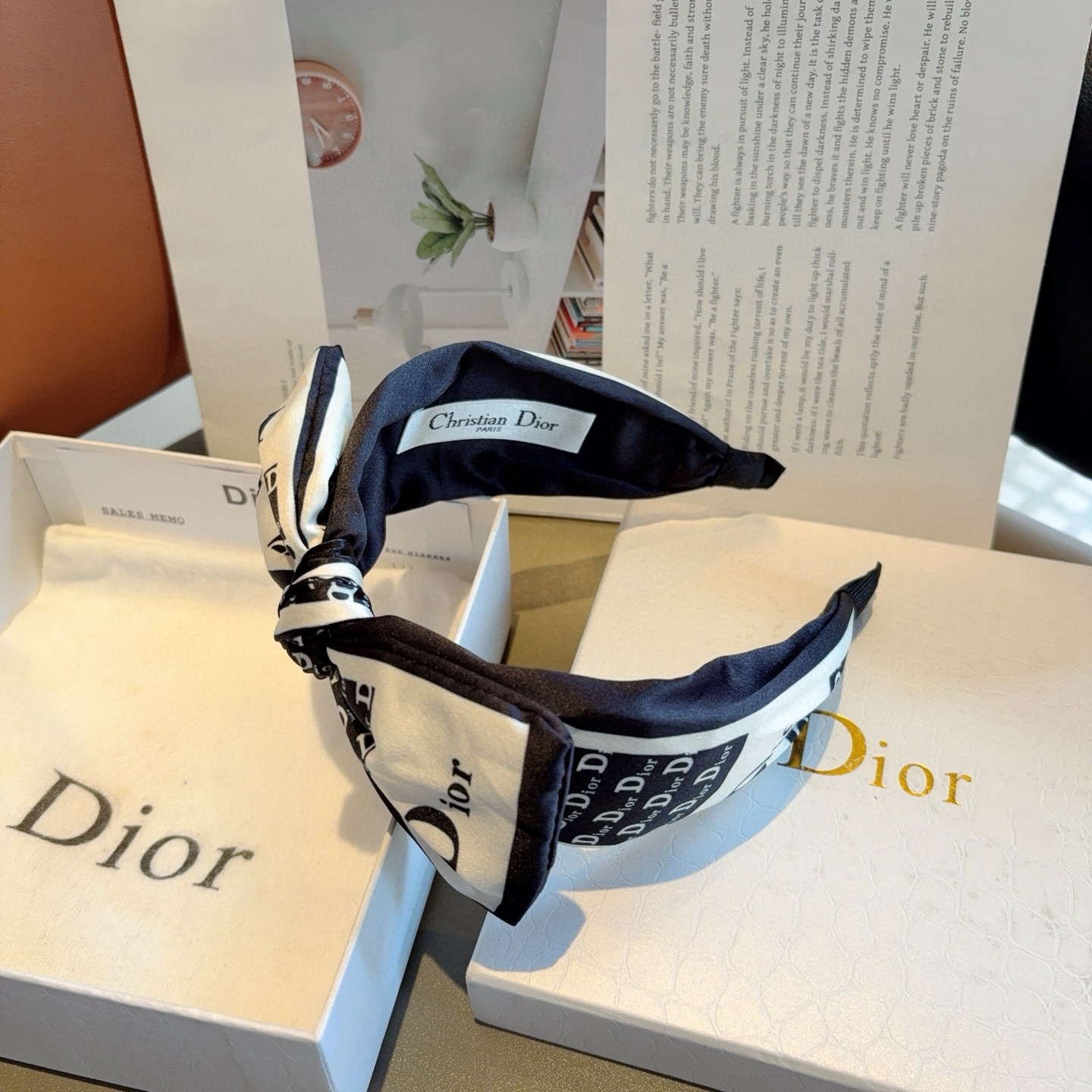 配包装Dior（迪奥） 经典新款蝴蝶结发箍,专柜原单货，让你的魅力绽放 清新淑女范让时尚更简单。
