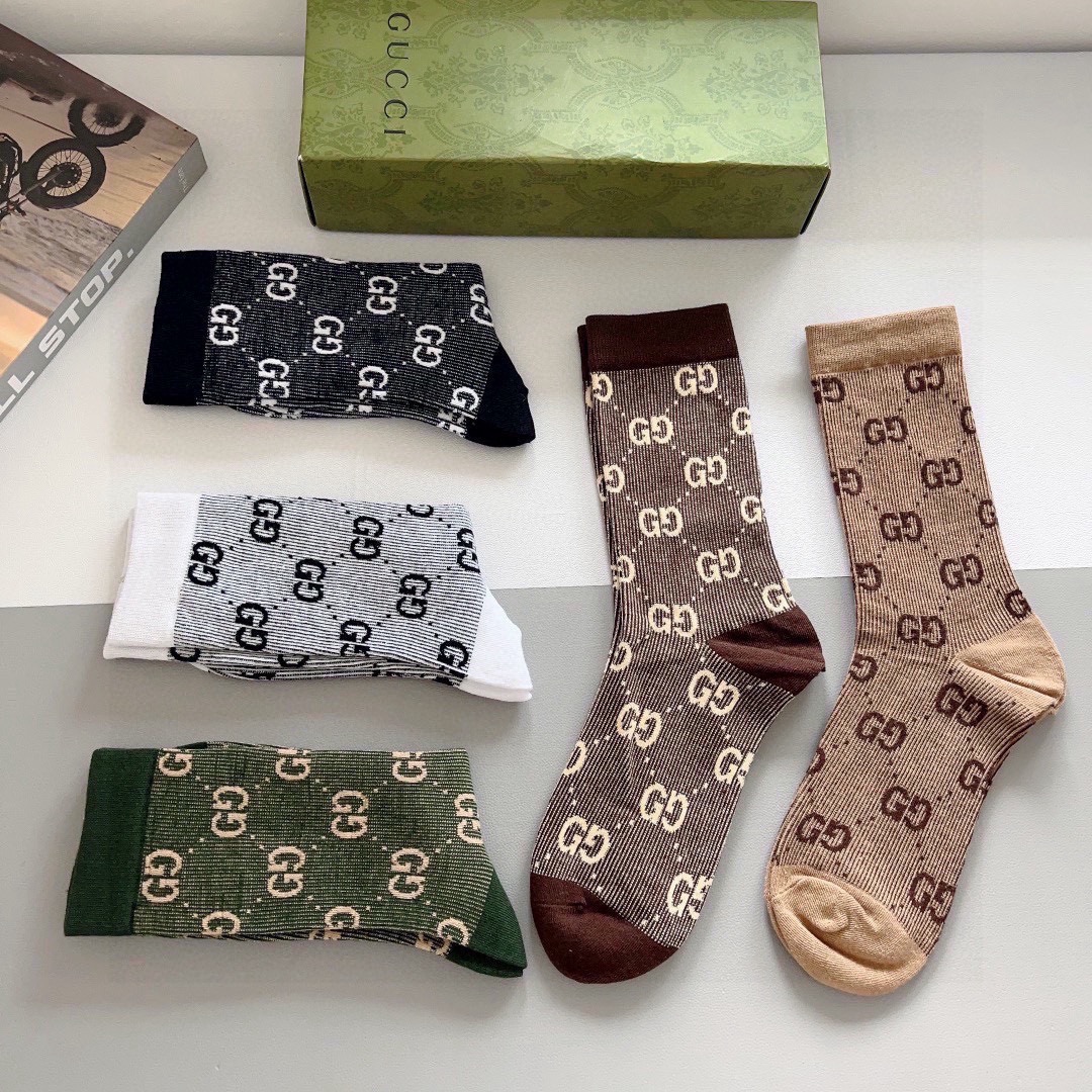 配包装（一盒5双）GUCCI 古奇 新款小腿袜子！双针双路面料，火爆G图案，专柜同步中长筒袜子，💛大牌出