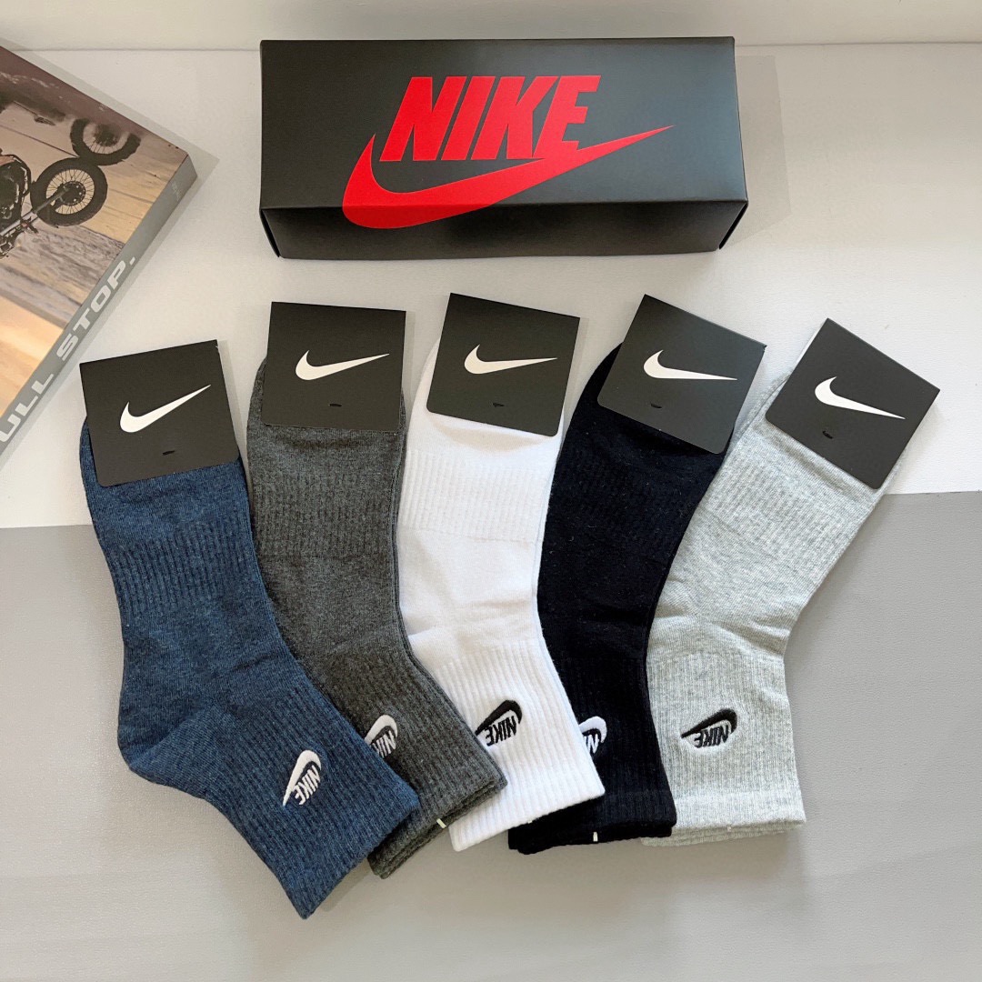 配包装（一盒5双） 新款 Nike/耐克 高版本刺绣加厚中筒短袜 超柔软面料 专柜同步男款袜子 抗菌防臭吸汗透气百搭款！