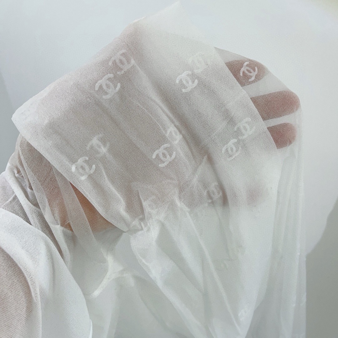 配包装【一盒1双】🌟CHANEL 香奈儿经典植绒字母丝袜 🌟欧美大牌裤袜🔥一比一高版本制作，可以看得到的