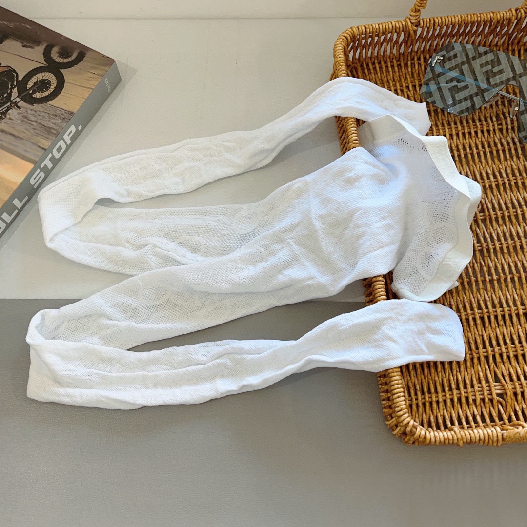 配包装（一盒1双）古奇Gucci古奇爆款大G字母网袜 连裤袜🌟好看到爆炸 ，欧美大牌丝袜🔥🌟潮人秋冬必备