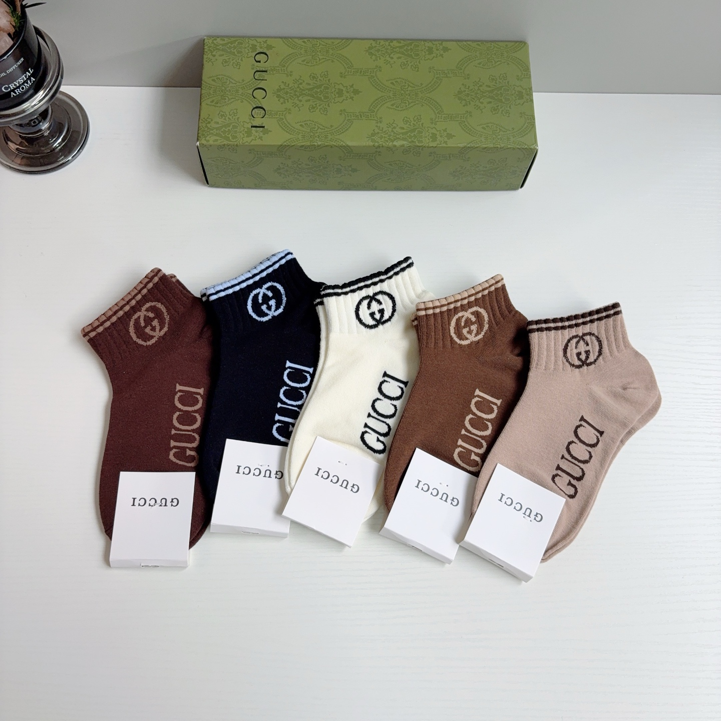 配包装（一盒5双）GUCCI 古奇 2026新款短筒袜子！纯棉面料，专柜同步袜子，💛大牌出街，潮人必备🔥